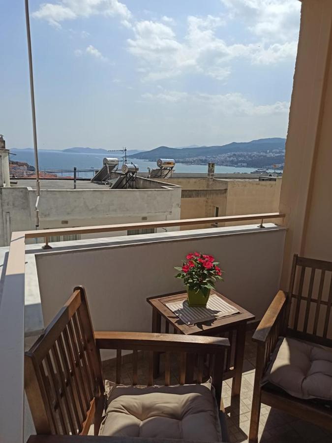 Apartment Golden Mirror In Kavala