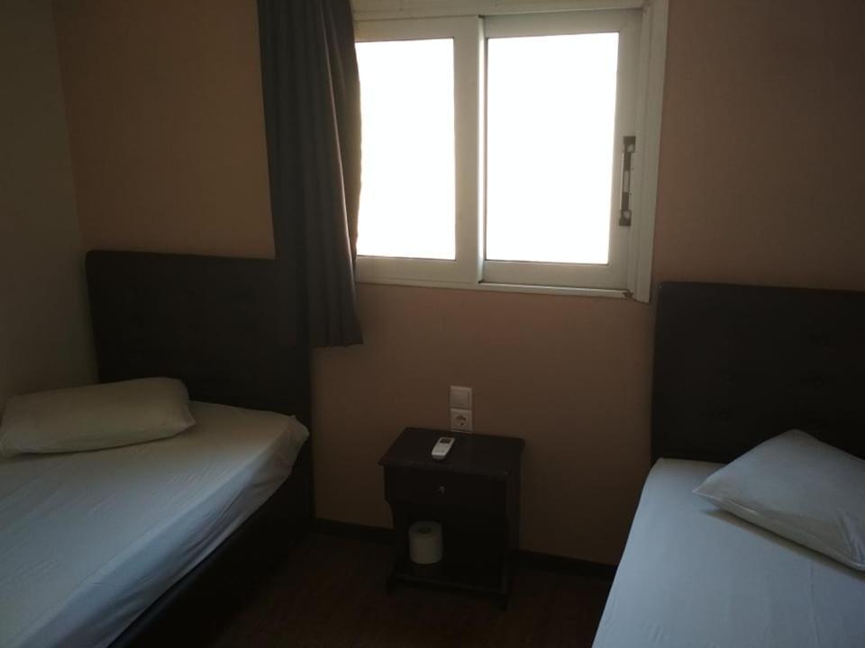 Pella Inn Hostel Hotel Athens