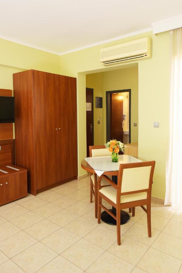 Esmeralda Aparthotel