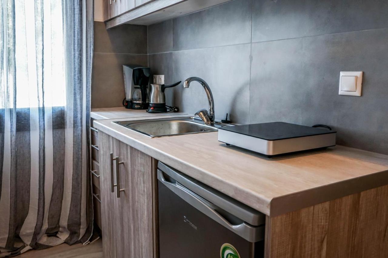 Aparthotel Skyros Avra Residences