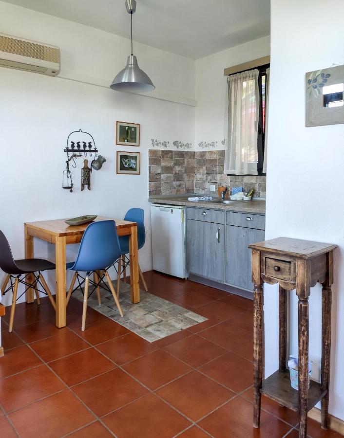 Apartment Pernakria *