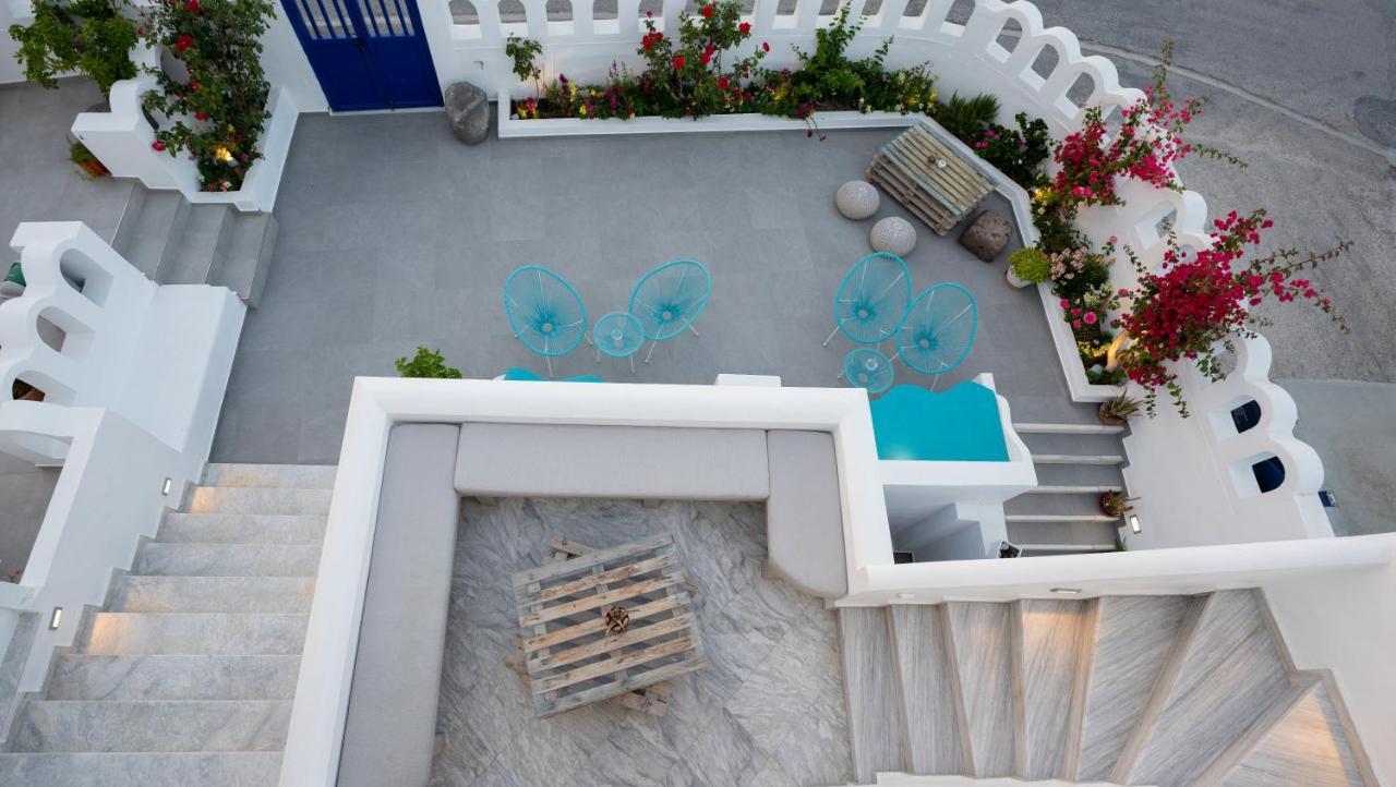 Anna's Karterados (Santorini)