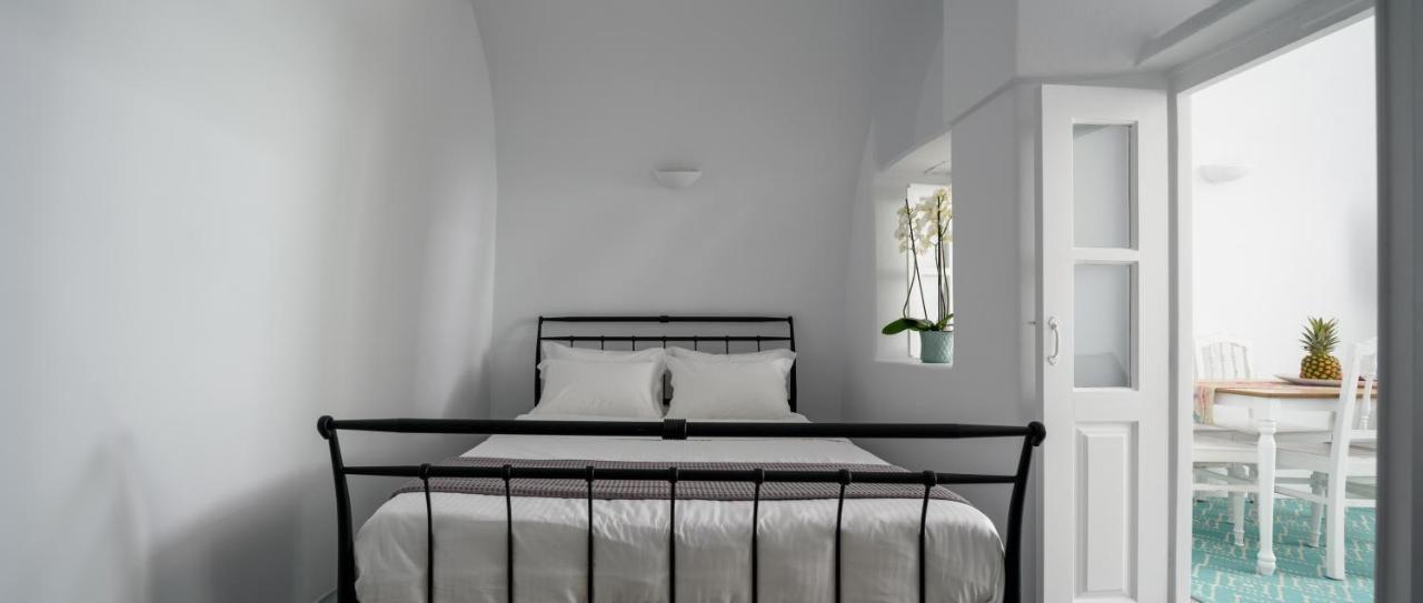 Cave Agapi Apartment Oia (Santorini)