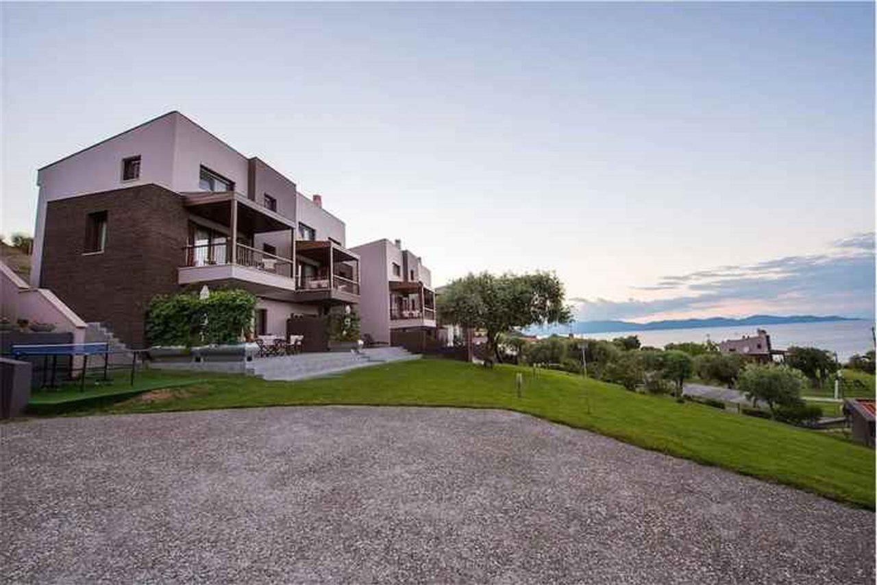 Athos - Luxury Seaside * Komitsa