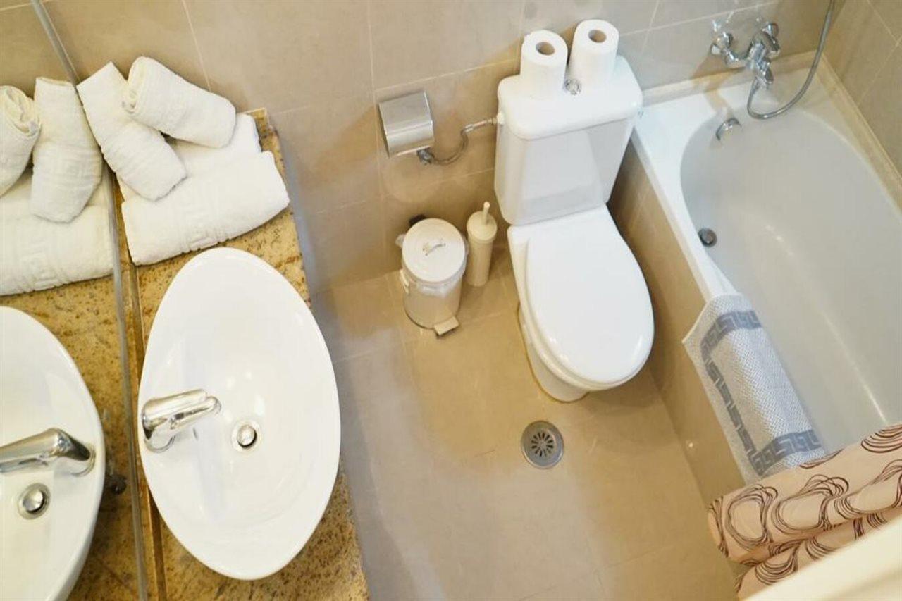 Spiti Nikos Aparthotel