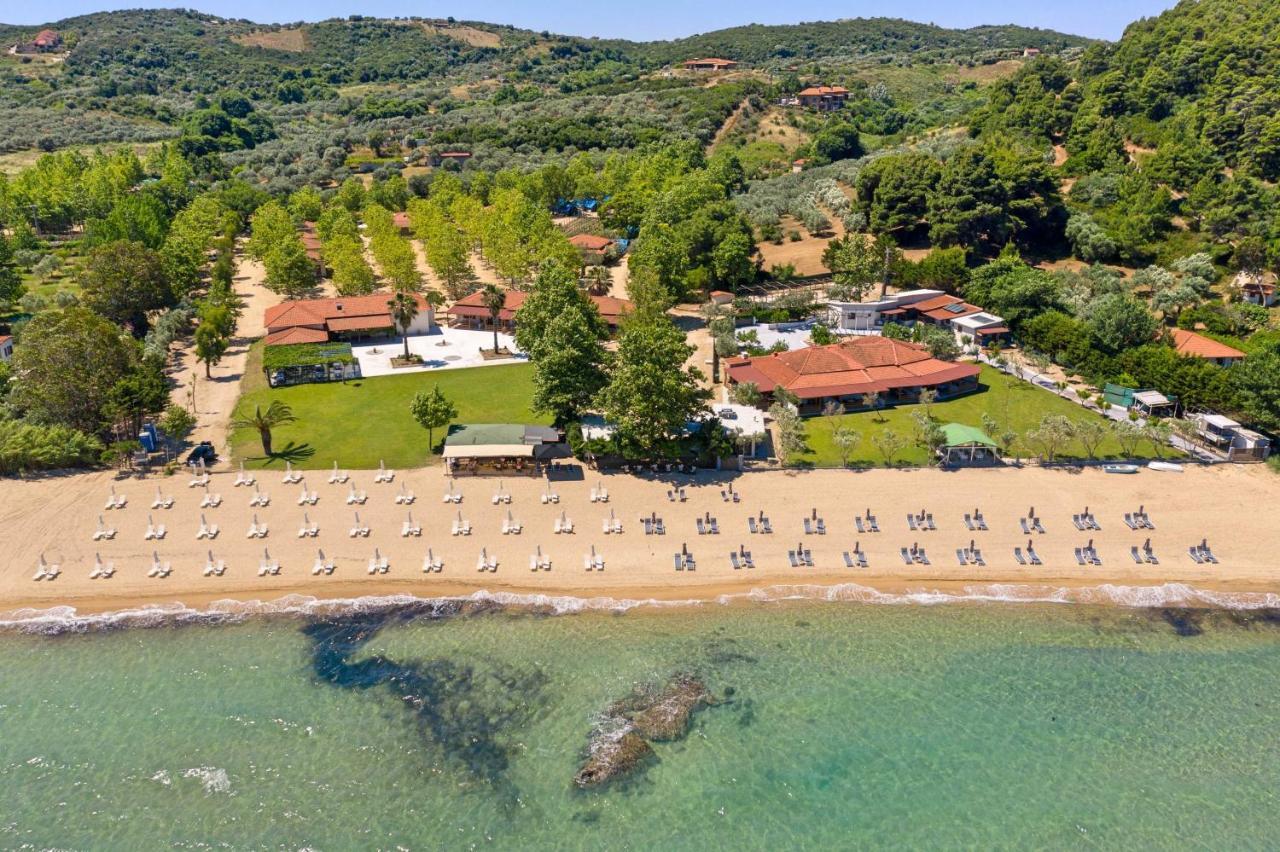 Komitsa Luxury Nea Roda