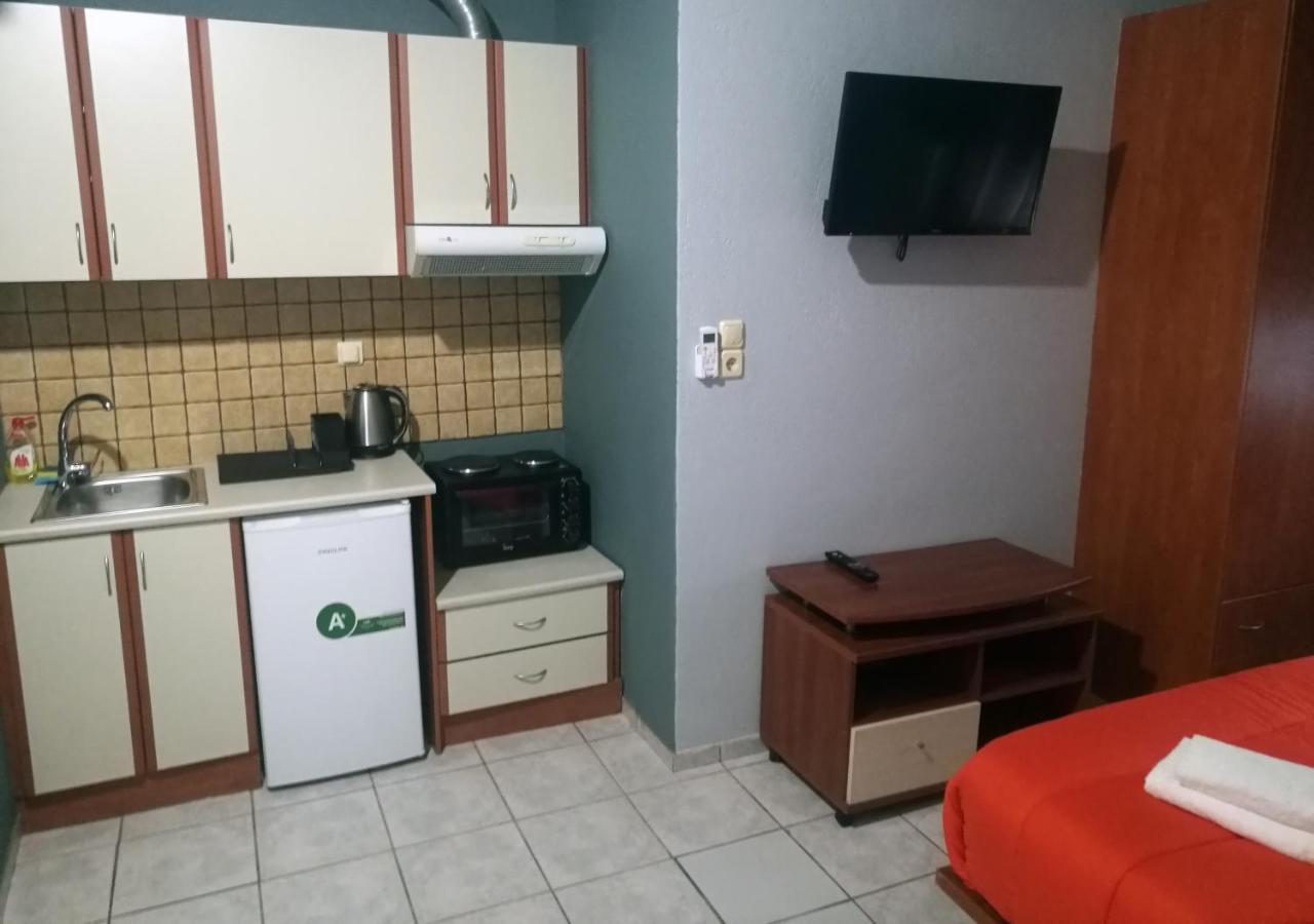 Alexander & Apartment *