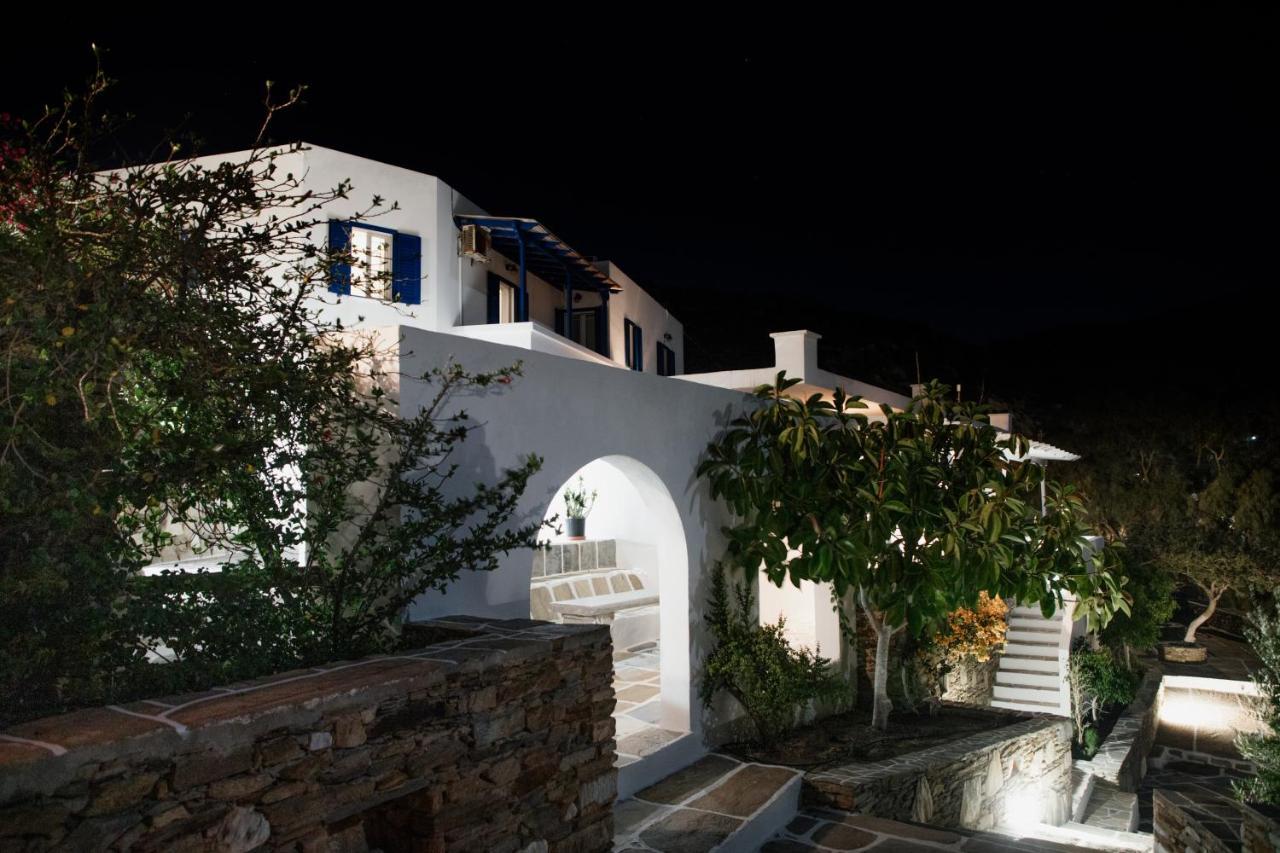 Manthos Place Mylopotas