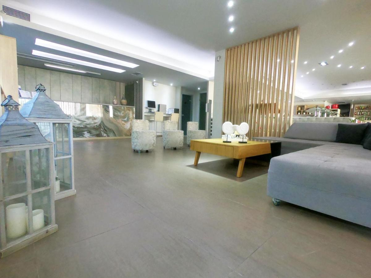 Anna Hotel 3* Pefkochori