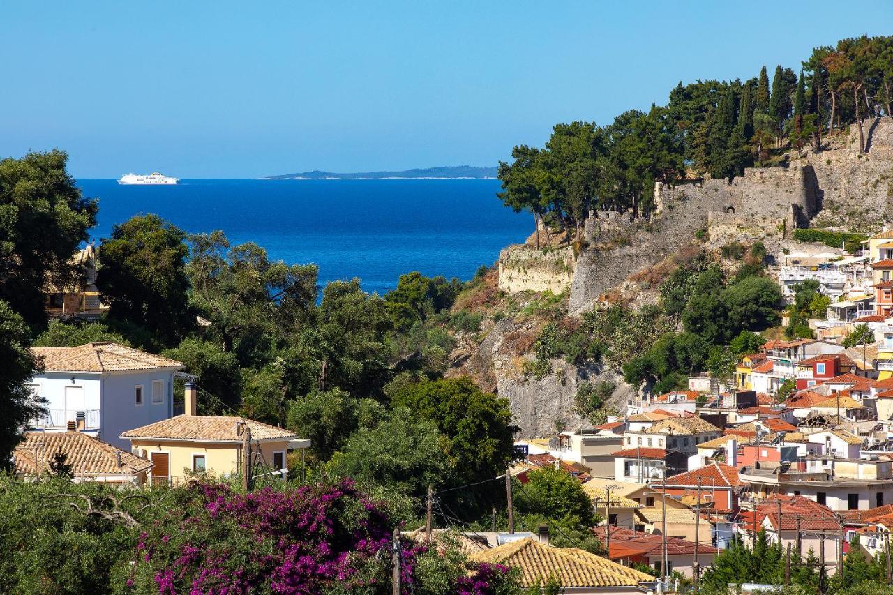 Vassilis Studios * Parga