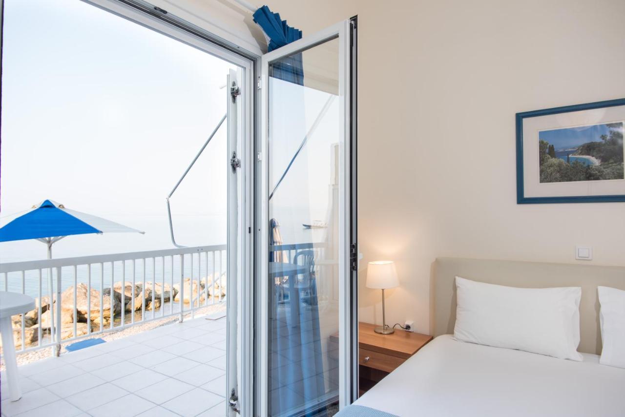Spacious On The Beachfront Holiday home *