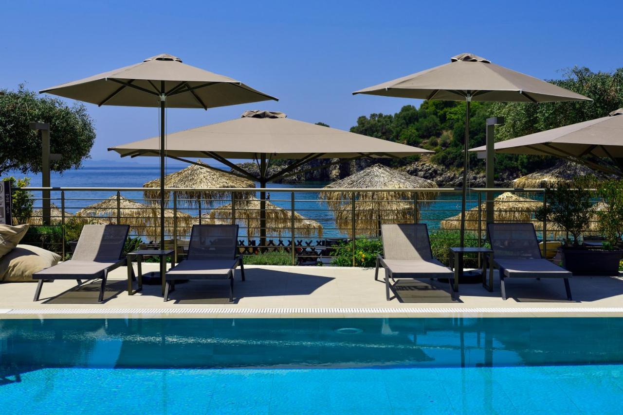 Prima Vista Beachfront Boutique Hotel