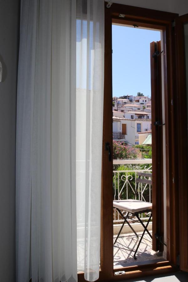 Dimitra Boutique