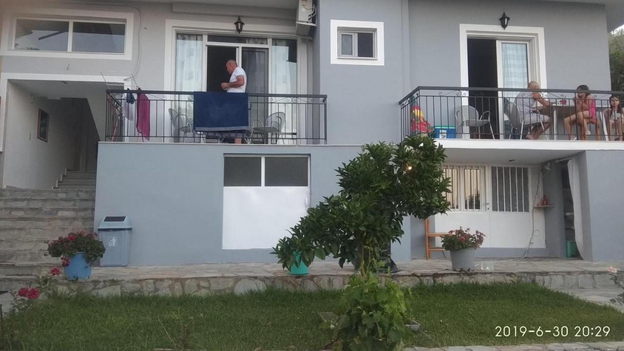 Zodiac Apts * Nydri (Lefkada)