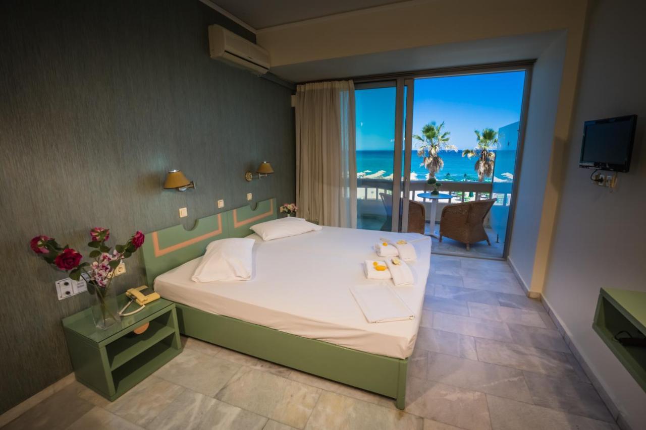 Theo Aparthotel 3*