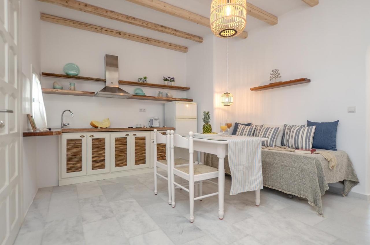 Birikos & Aparthotel Agios Prokopios (Naxos)