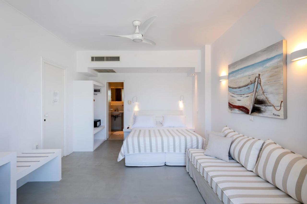 Kalypso Hotel 3*