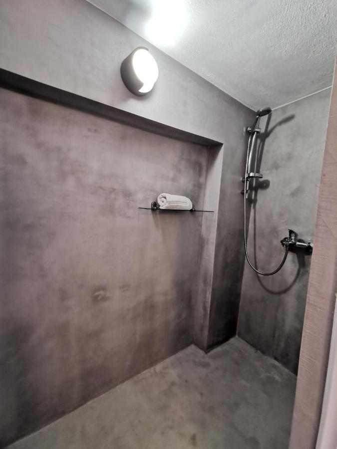 The Elephant House Apartment *