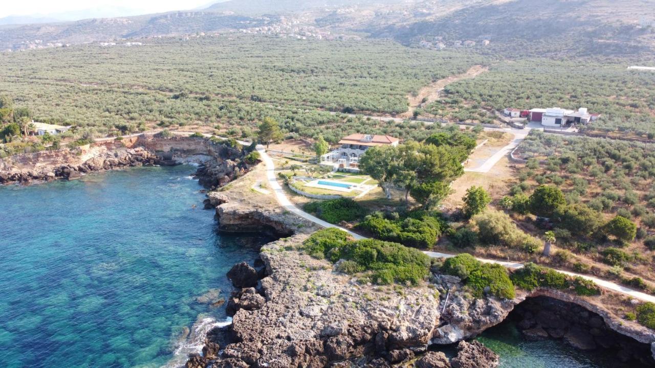 Stoupa Properties Rooms