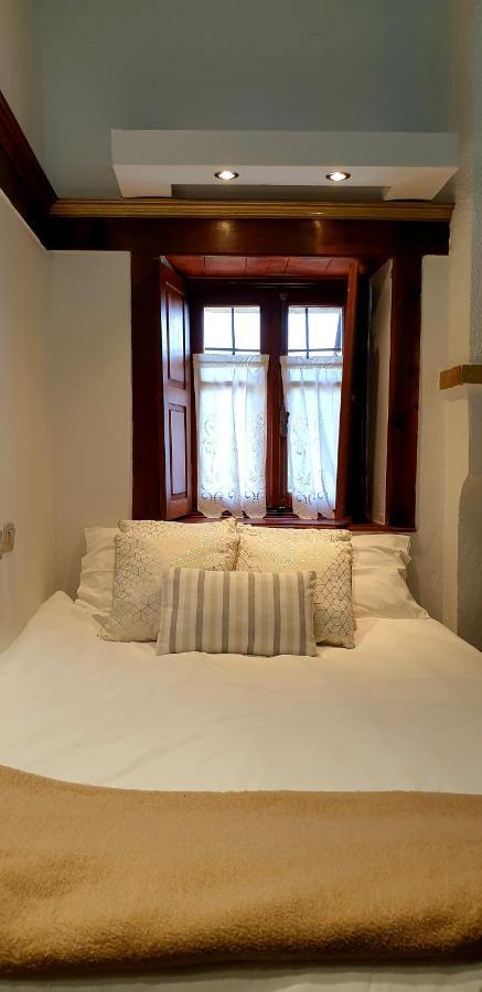 Guest house Astraka I 3*