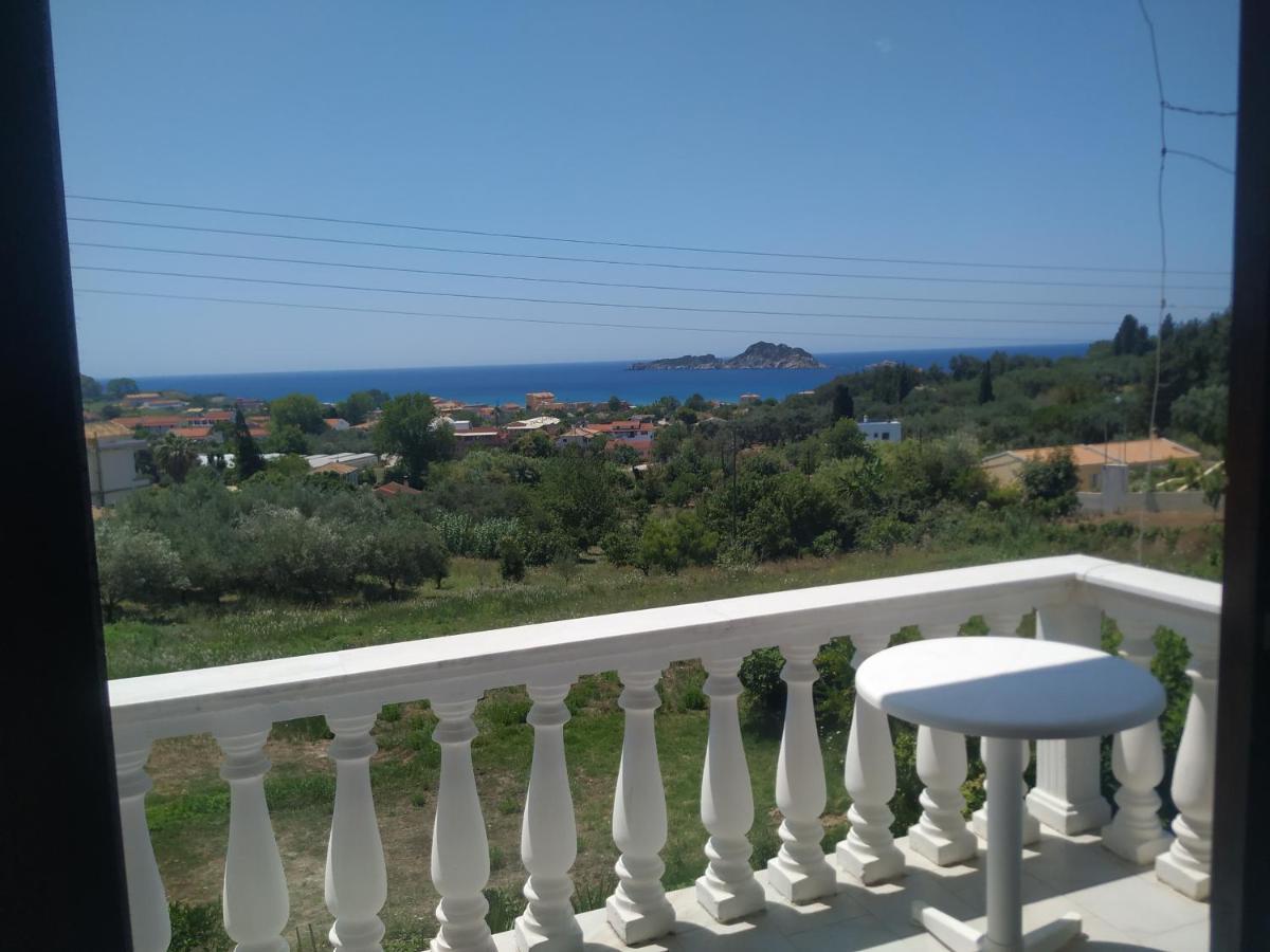 Nikolas House Guest house