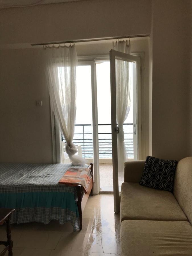 Nour63 Apartment Agioi Theodoroi