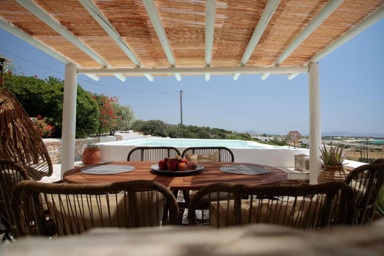 Phoenicia Naxos Aparthotel