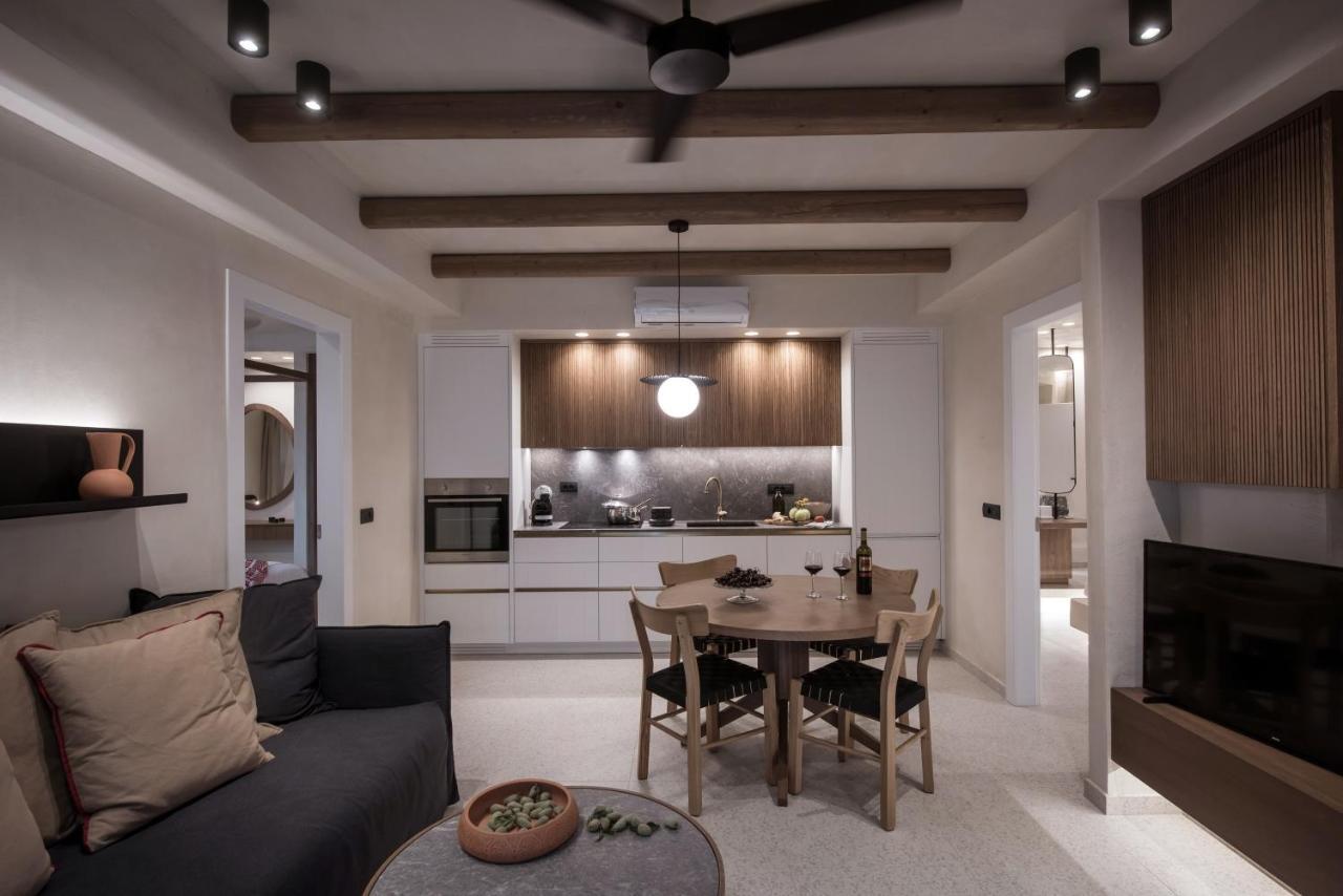 Tarsia Homes & Suites *