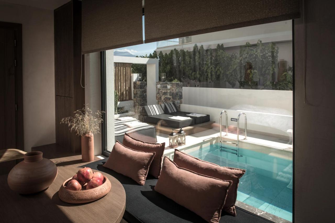 Tarsia Homes & Suites Holiday home *