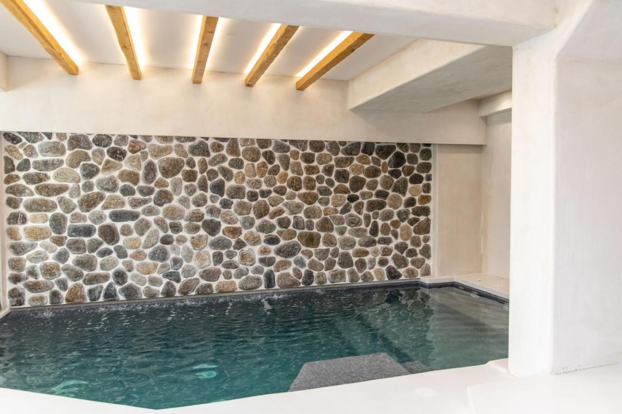Korali Aparthotel