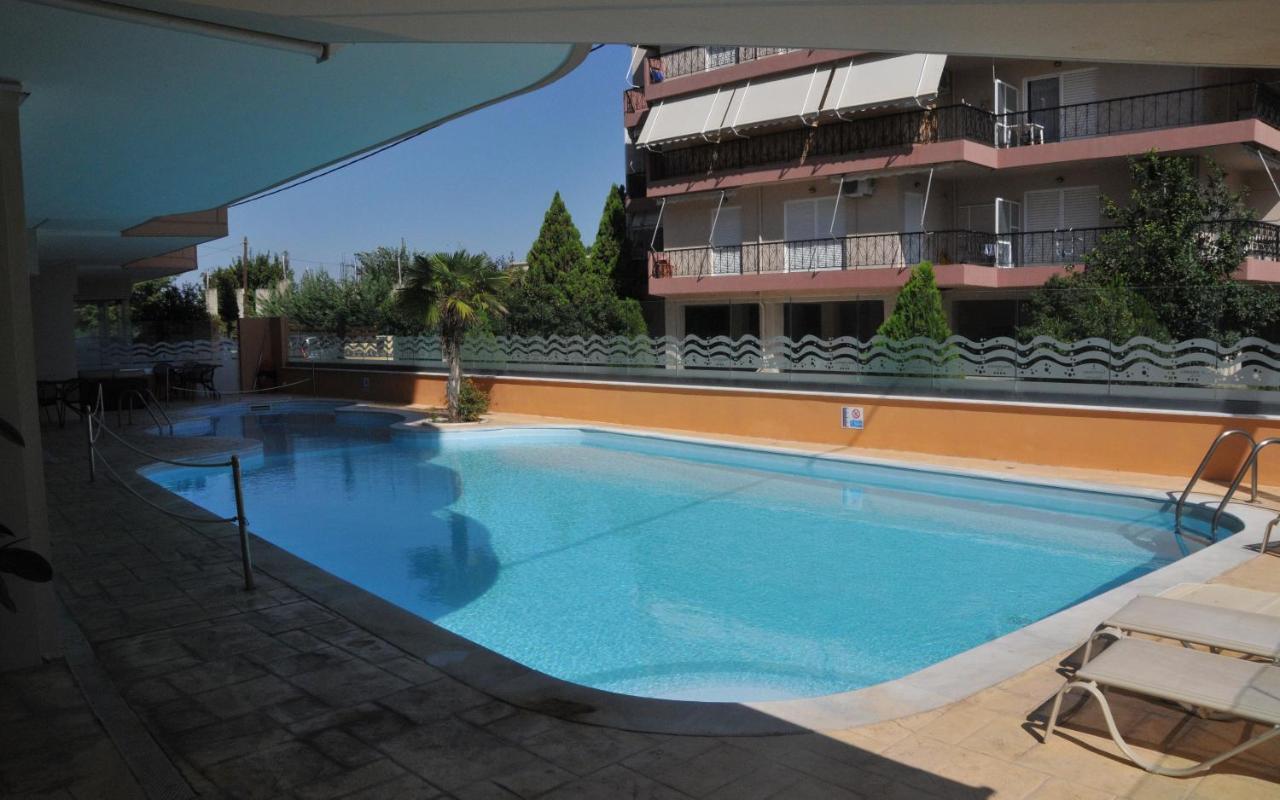 Aparthotel Philoxenia