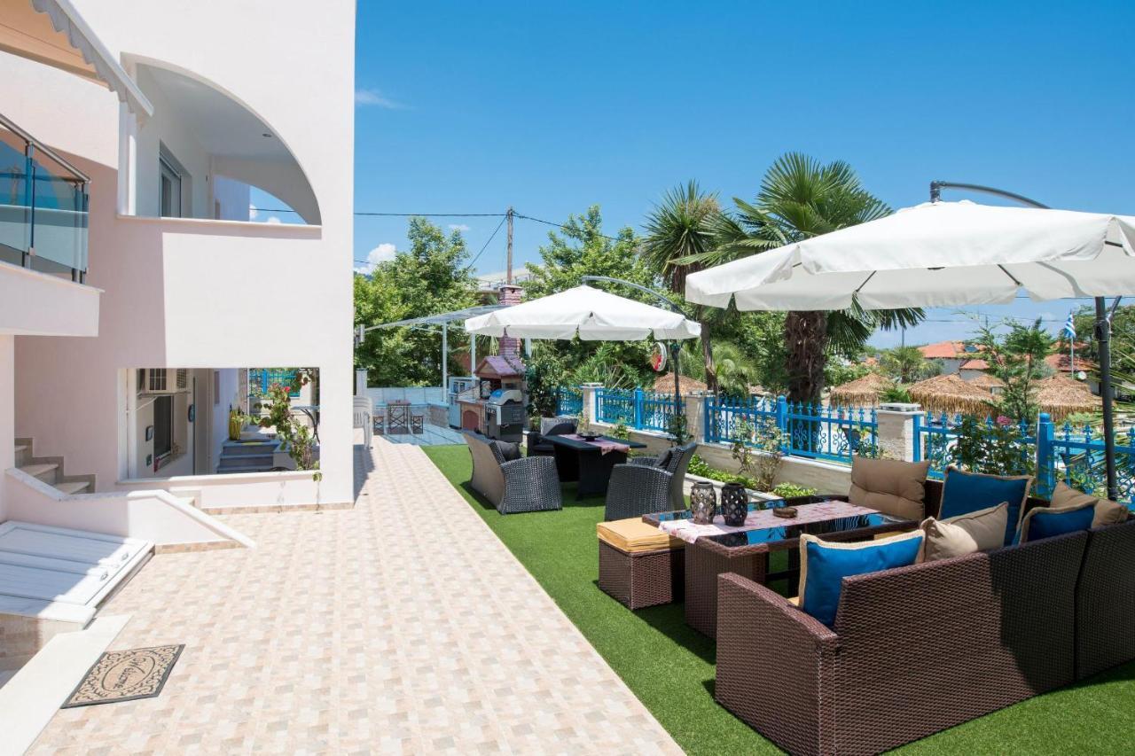 Stratos Deluxe Apartment