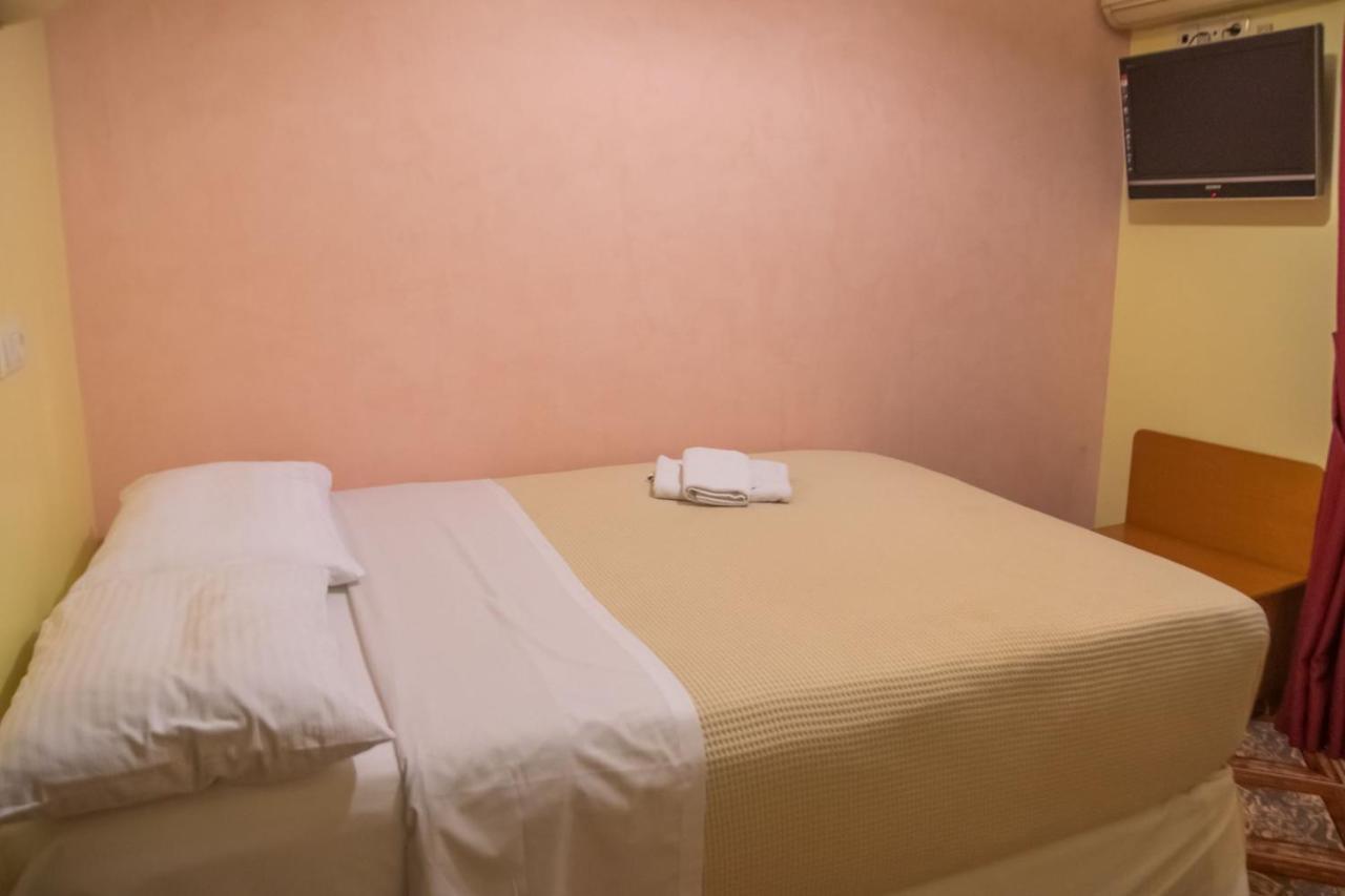 Hotel Astoria 2*