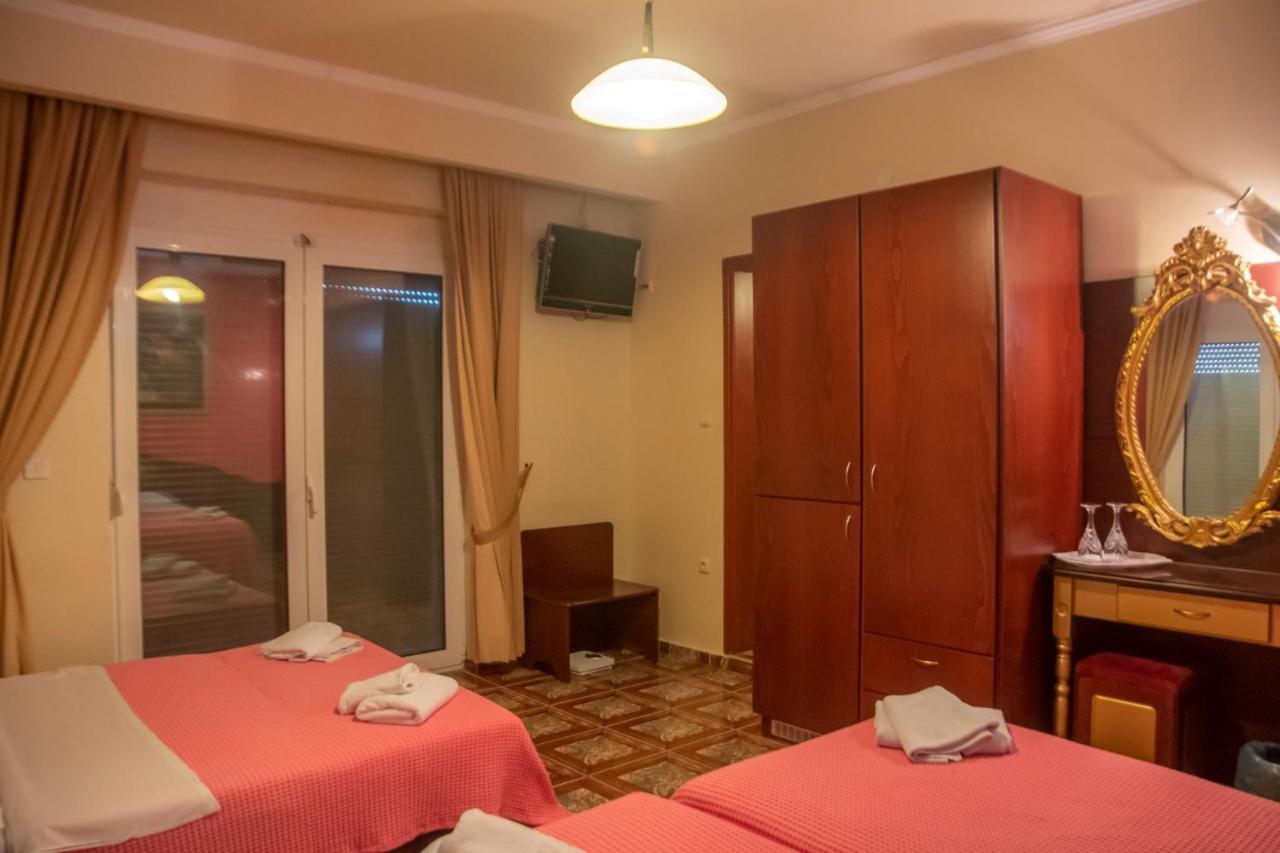 Astoria Hotel 2*