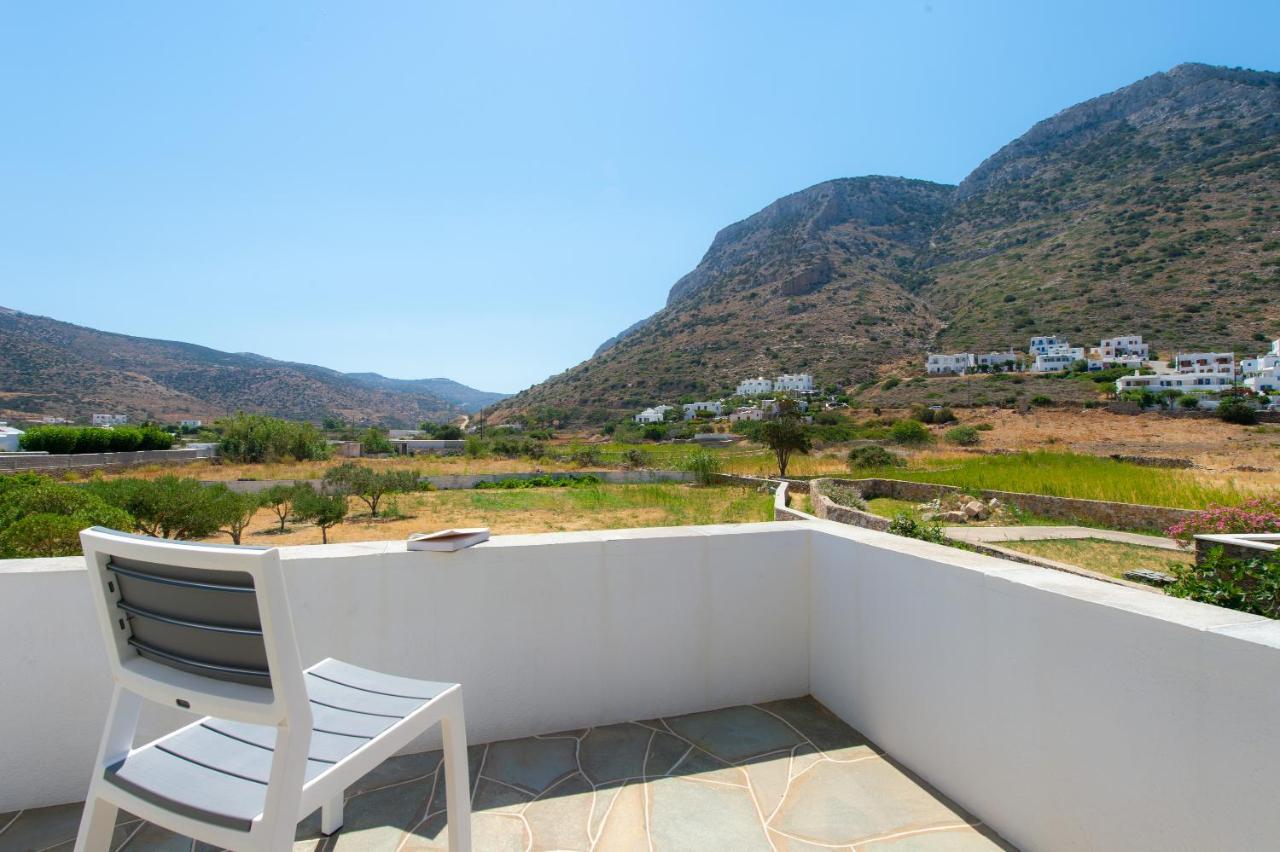 Morpheas & Guest house