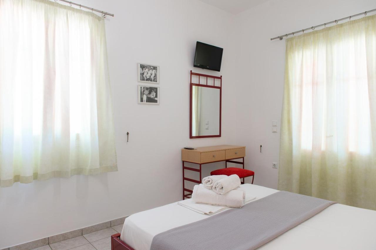 Morpheas & 5* Kamares (Sifnos)