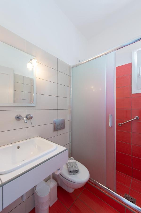 Morpheas & Guest house 5*