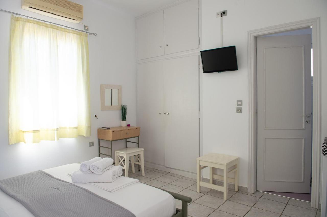 Guest house Morpheas & Kamares (Sifnos)