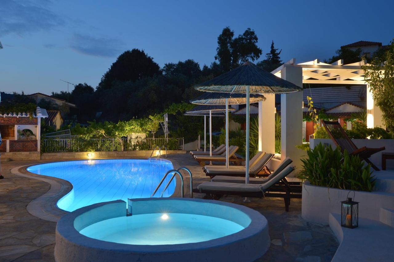 Elsa Hotel Skiathos Town