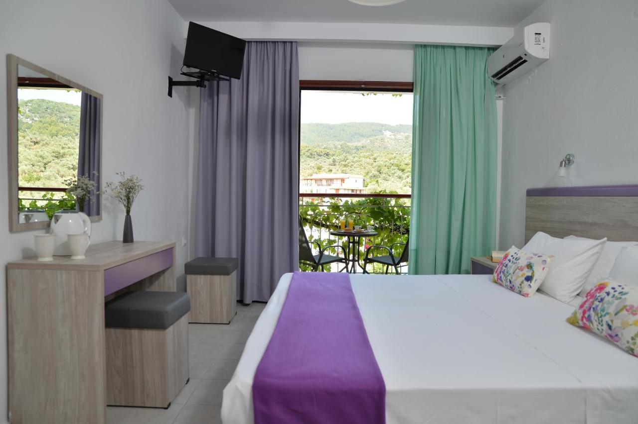 Elsa Hotel Skiathos Town