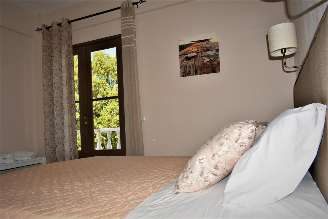 Thea Fresh Apartment