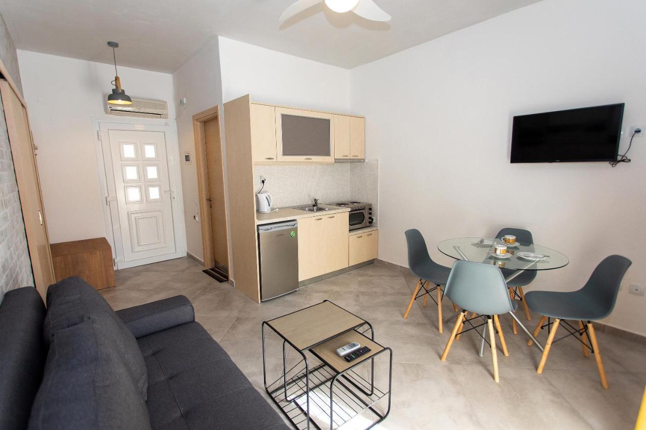 Vassilis Studios Apartment *