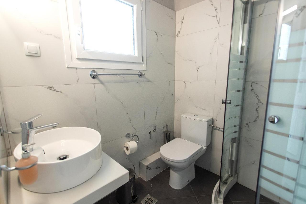 Vassilis Studios Apartment *