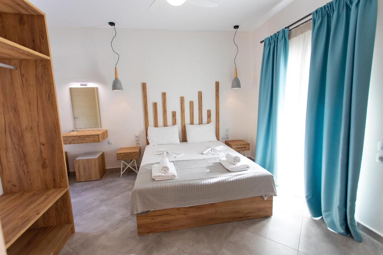 Vassilis Studios Apartment