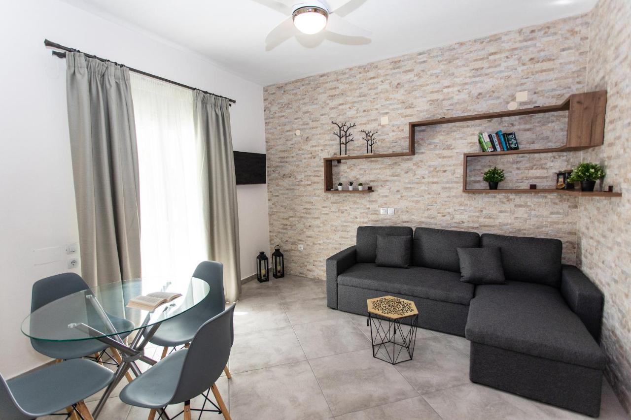 Vassilis Studios Apartment Parga