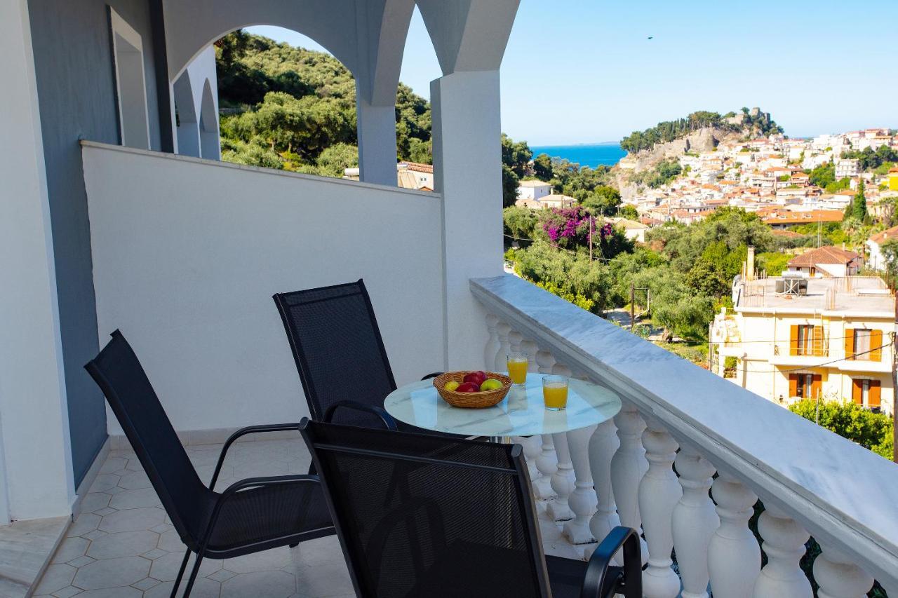 Vassilis Studios Apartment *