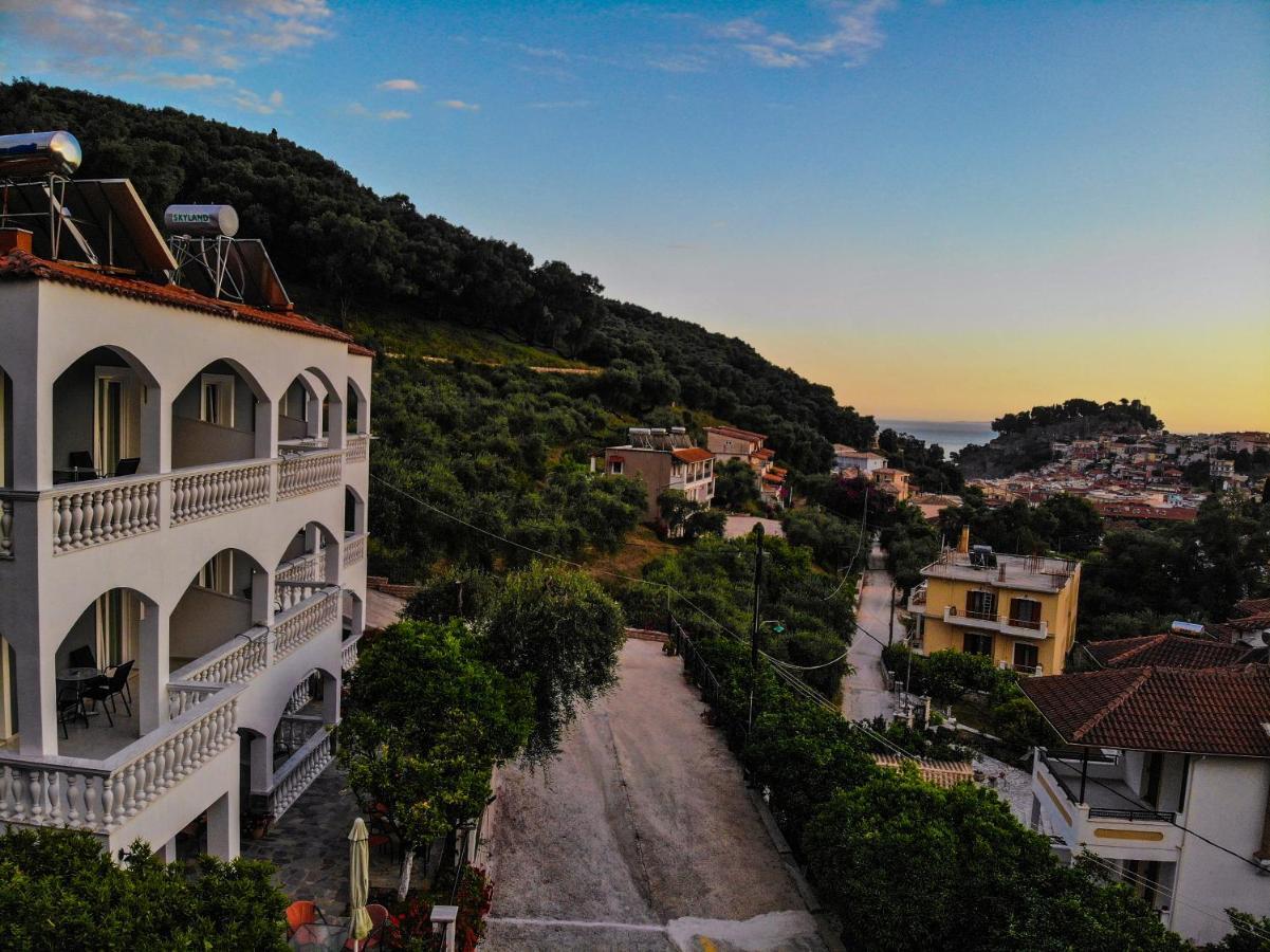 Vassilis Studios Parga