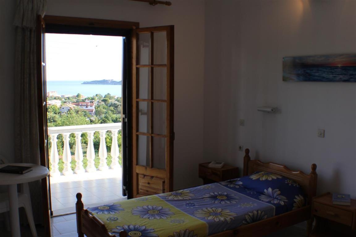 Nikolas House Guest house Arillas (Corfu)
