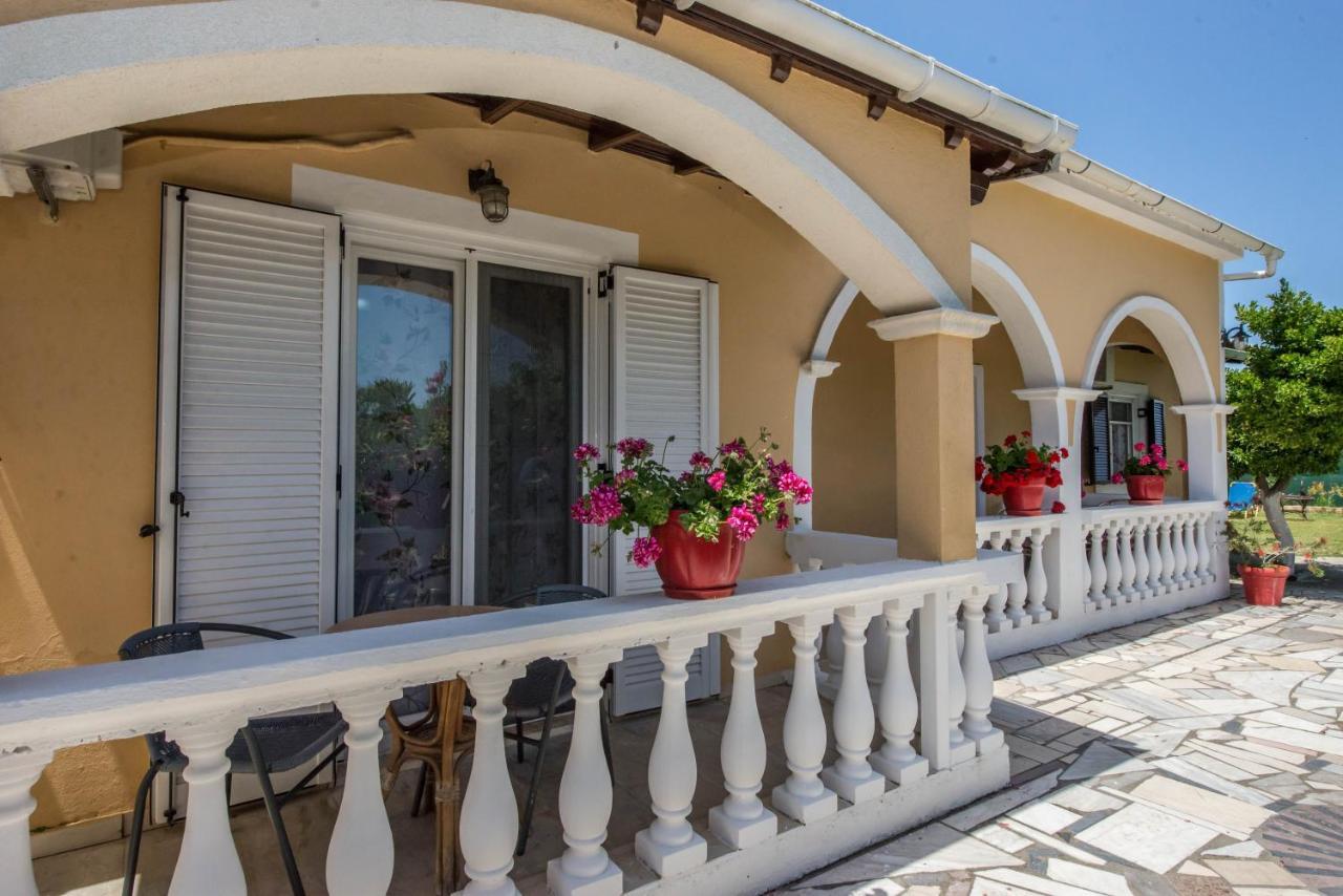 Aparthotel Eleni Holidays With Swimming Pool, Sidari Corfu Sidari (Corfu)