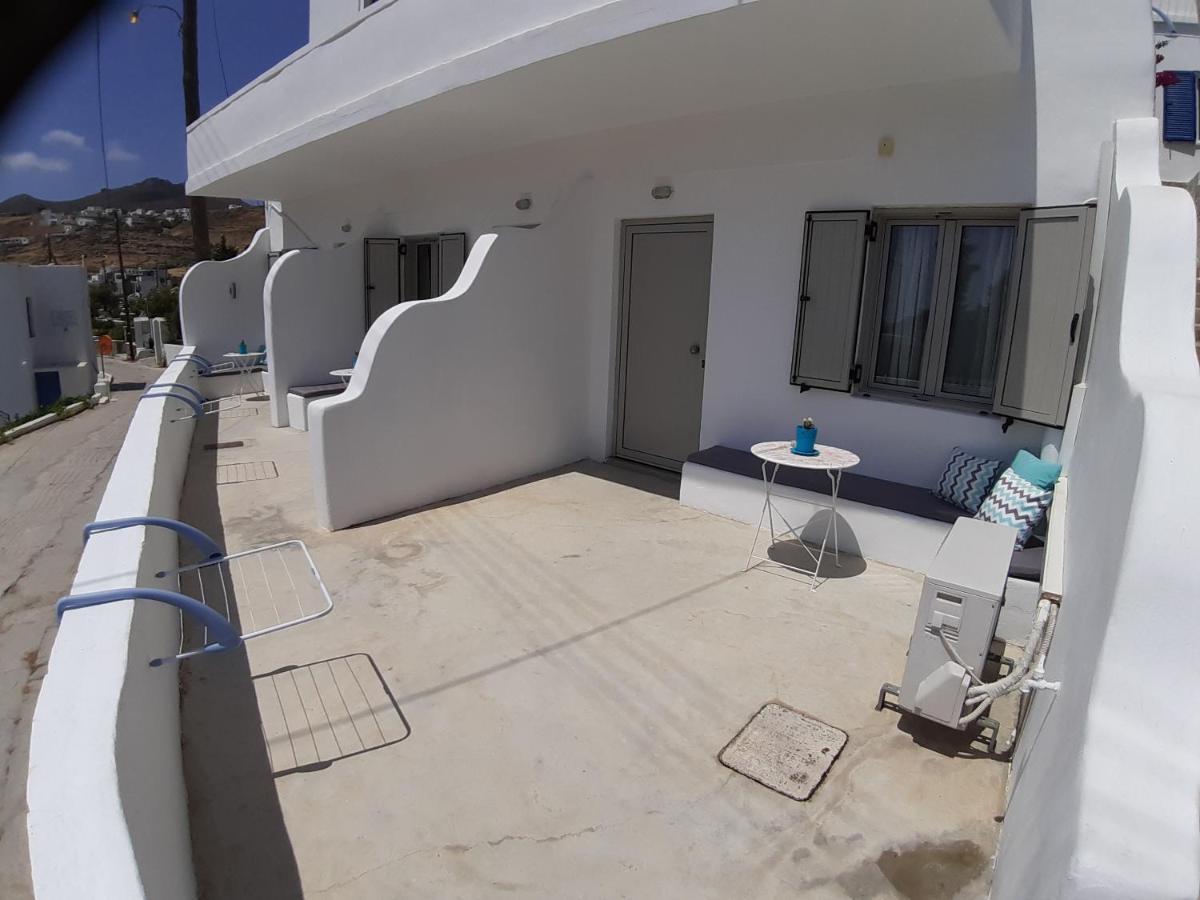 Thea Serifos Guest house